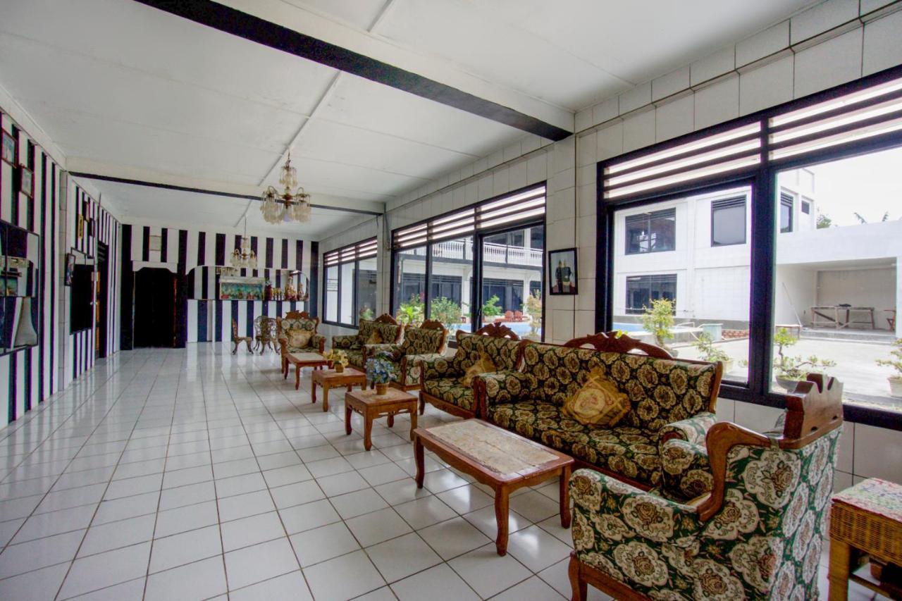 Oyo 2960 Wisma Bara Pagar Alam Pagaralam Exterior foto